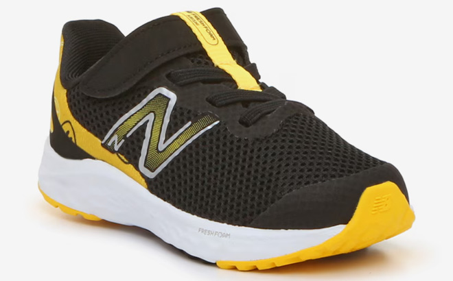 New Balance Toddler Arishi V4 Sneakers New Balance Toddler Arishi V4 Sneakers