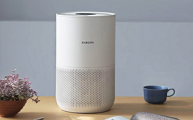 Smart Air Purifier with 3 in 1 HEPA Filter Smart Air Purifier with 3 in 1 HEPA Filter