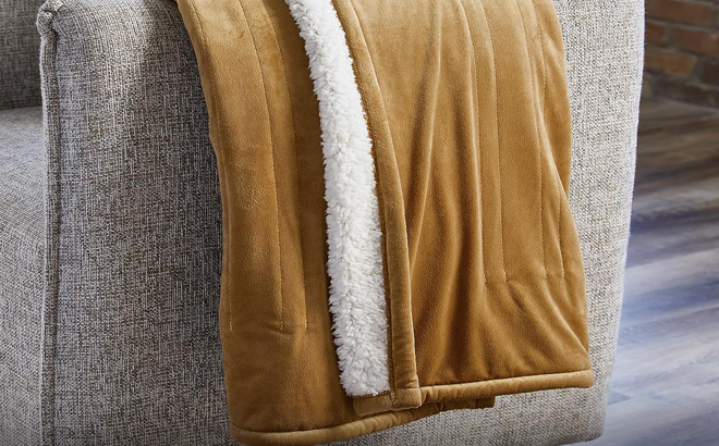 Sunbeam Royal Mink Sherpa Honey Heated Personal Throw Sunbeam Royal Mink Sherpa Honey Heated Personal Throw