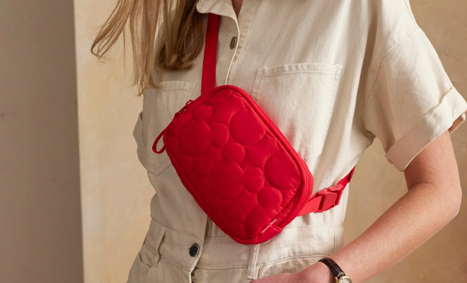 Vera Vradley x Disney Mini Belt Bag in Red Vera Vradley x Disney Mini Belt Bag in Red