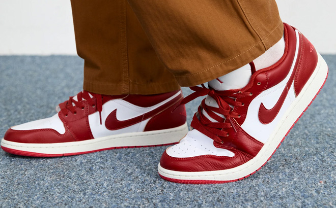 Nike Air Jordan Retro 1 Low Casual Shoes Nike Air Jordan Retro 1 Low Casual Shoes