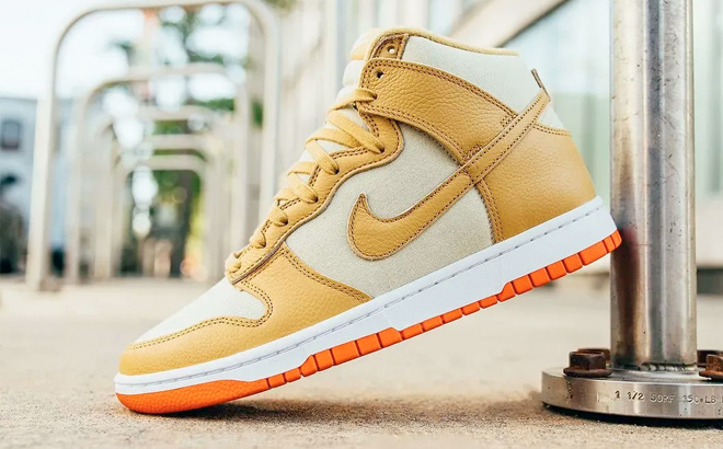 Nike Dunk High Retro Premium Mens Shoes