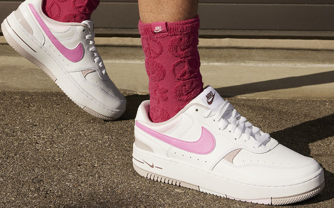 Nike Womens Gamma Force Shoes