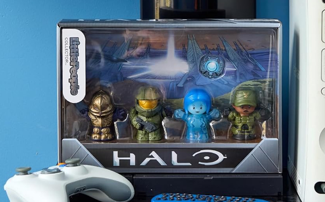 Little People Collector Halo Video Game Special Edition Set Little People Collector Halo Video Game Special Edition Set