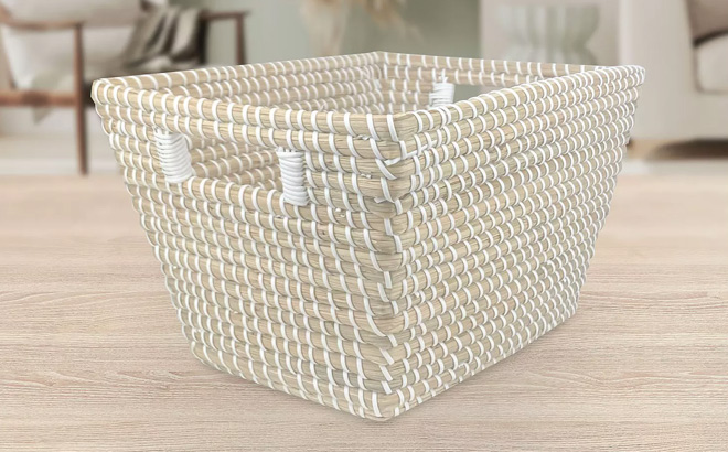 Belle Maison Tapered Seagrass Basket Belle Maison Tapered Seagrass Basket