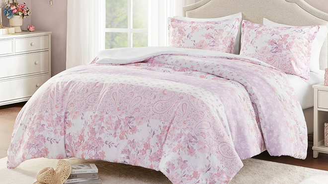 Intelligent Design Elodie Duvet Cover Set
