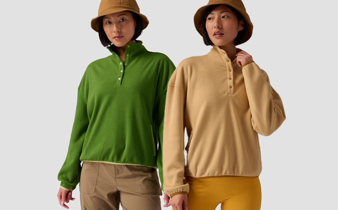 Womens Chelsea Fleece Pullovers Womens Chelsea Fleece Pullovers