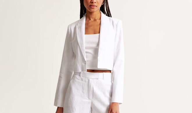 Abercrombie Fitch Premium Linen Cropped Blazer Abercrombie Fitch Premium Linen Cropped Blazer
