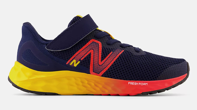 New Balance Fresh Foam Arishi v4 Bungee Lace Kids Shoe New Balance Fresh Foam Arishi v4 Bungee Lace Kids Shoe