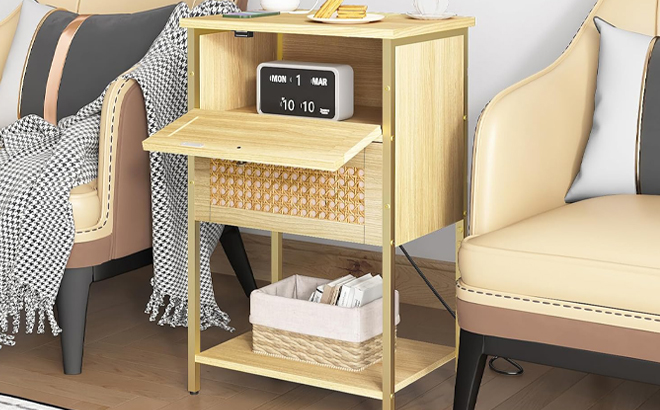 Nongshim 2 Tier Rattan Decorated End Table