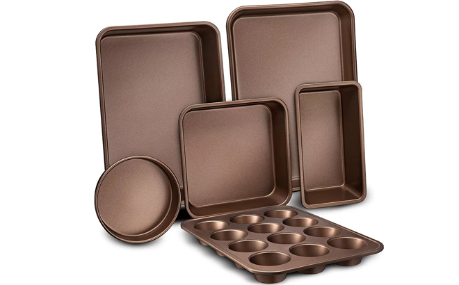 NutriChef 6 Piece Nonstick Bakeware Set in Gold NutriChef 6 Piece Nonstick Bakeware Set in Gold