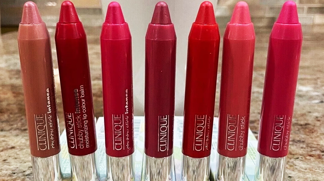 Clinique Chubby Stick Lip Color Balm Clinique Chubby Stick Lip Color Balm