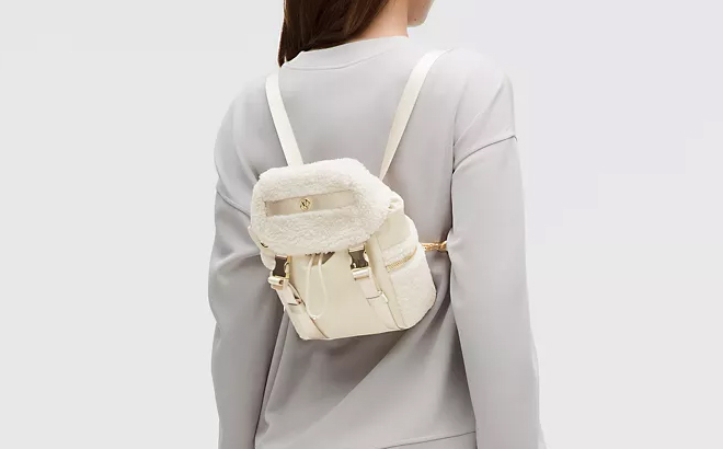 Lululemon Wunderlust Backpack Mini 3L Lululemon Wunderlust Backpack Mini 3L