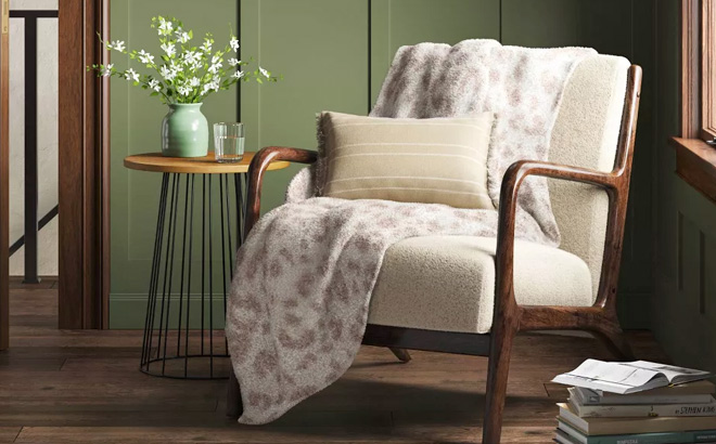 Threshold Cozy Feathery Knit Cheetah Throw Blanket