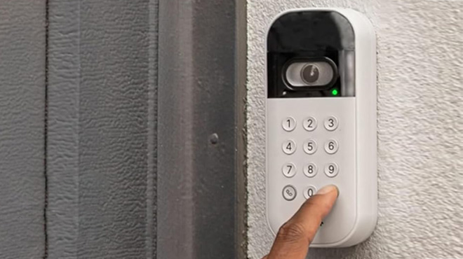 myQ Smart Garage Door Video Keypad myQ Smart Garage Door Video Keypad