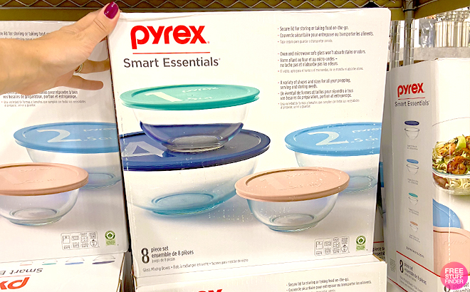 Pyrex Mixing Bowl 8-Piece Set $27 Shipped at Macy’s