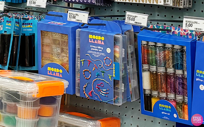 Mondo Llama 502 Piece String A Bling Jewelry Set Mondo Llama 502 Piece String A Bling Jewelry Set