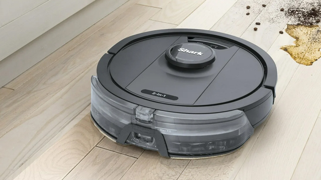 Shark IQ 2 in 1 Robot Vacuum Mop on the Kitchen Floor Shark IQ 2 in 1 Robot Vacuum Mop on the Kitchen Floor