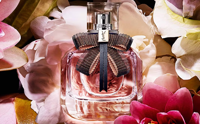 Yves Saint Laurent Mon Paris Lumiere Eau de Toilette