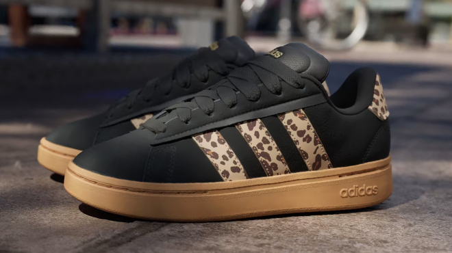 Adidas Grand Court Alpha 00s Womens Shoes 9 Adidas Grand Court Alpha 00s Womens Shoes