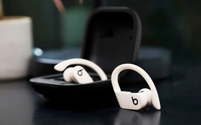 Beats Powerbeats Pro Totally Wireless Earbuds Beats Powerbeats Pro Totally Wireless Earbuds