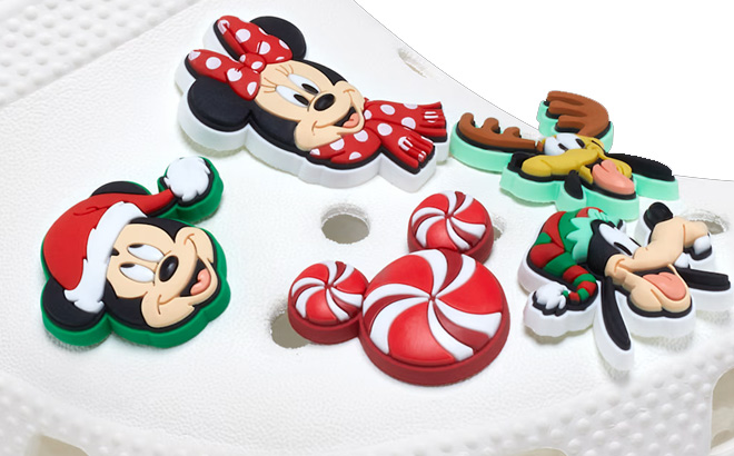 Crocs Mickey Mouse Holiday 5 Pack Crocs Mickey Mouse Holiday 5 Pack