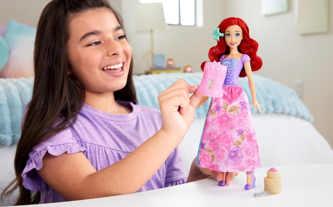 Disney Princess Ariel Spin Reveal Set Disney Princess Ariel Spin Reveal Set