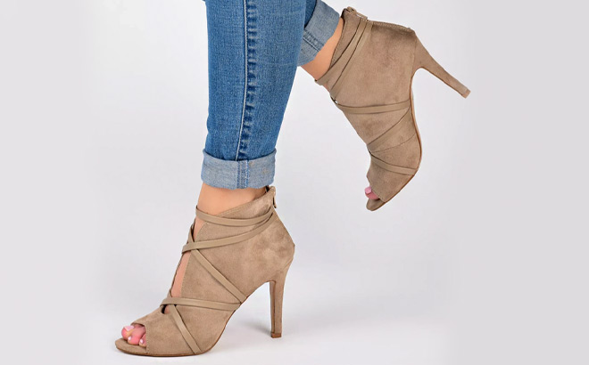 Journee Womens Samara Booties Journee Womens Samara Booties