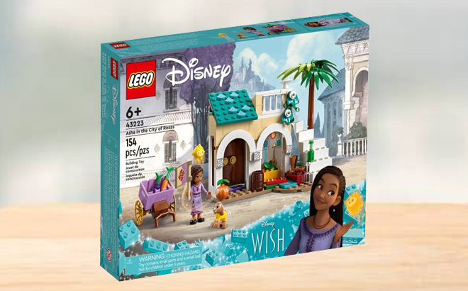 LEGO Disney Wish Asha in The City of Rosas LEGO Disney Wish Asha in The City of Rosas