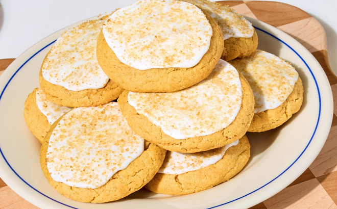 Milk Bar Eggnog English Toffee Cookie