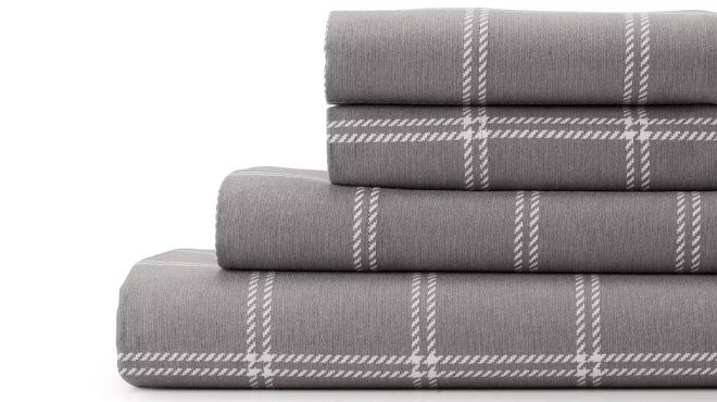 Cuddl Duds Fleece Sheet Set in Gray and Ivory Plaid Cuddl Duds Fleece Sheet Set in Gray and Ivory Plaid