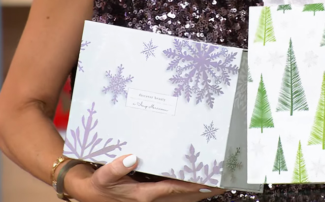 HSN Discover Beauty x Amy Morrison Luxe Holiday Picks Box HSN Discover Beauty x Amy Morrison Luxe Holiday Picks Box