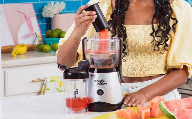 Magic Bullet Mini Juicer on the Table Magic Bullet Mini Juicer on the Table