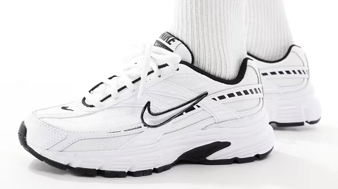 Nike Initiator Shoes