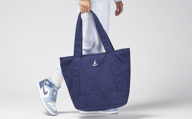 Nike Jordan Flight Carryall Tote Nike Jordan Flight Carryall Tote