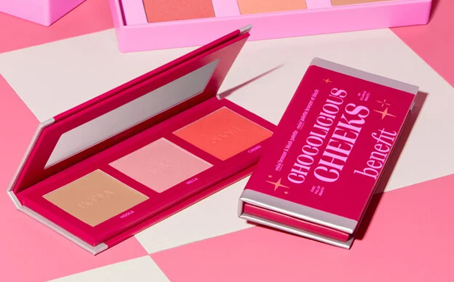 Benefit Chocolicious Cheeks Gift Set