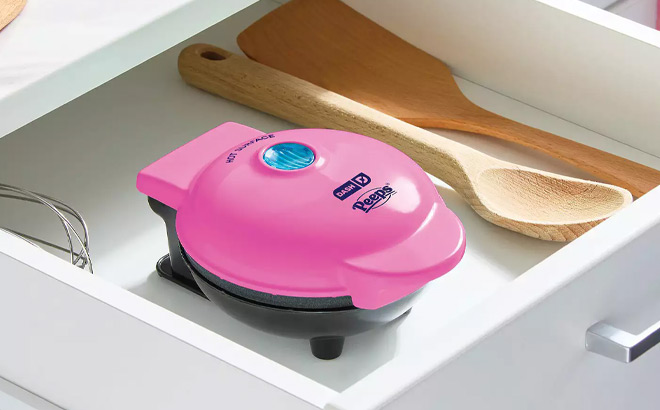 Dash x Peeps Mini Waffle Maker
