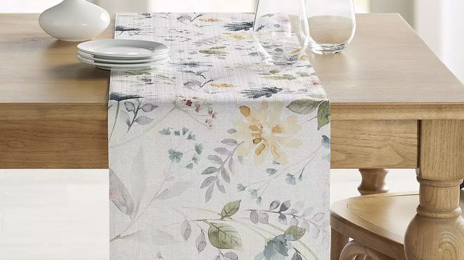 Food Network Amberly Floral Table Runner