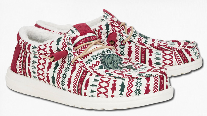 HEYDUDE Mens Wally Merry Fishmas Slip on Shoes