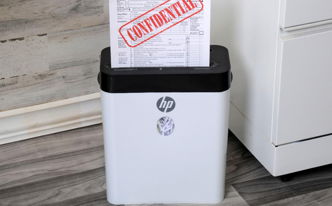 HP 8 Sheet Crosscut Shredder