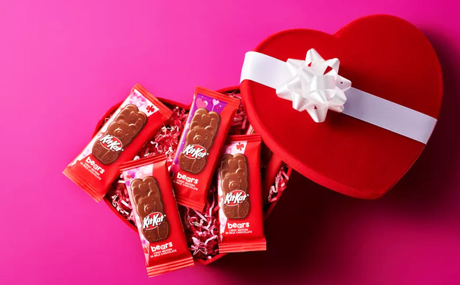 KitKat Valentines Day Snack Size Candy 4 Pack