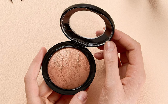 MAC Cosmetics Mineralize Skinfinish Powder Highlighter