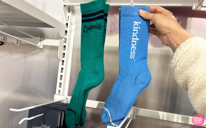 Universal Thread Womens Optimistic Ribbed Cushioned Crew Socks Universal Thread Womens Optimistic Ribbed Cushioned Crew Socks