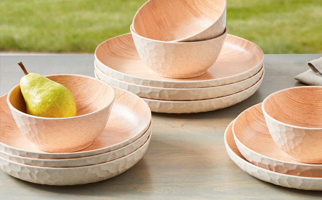 Better Homes Gardens 12 Piece Bamboo Melamine Dinnerware Set Faux Brown Wood Better Homes Gardens 12 Piece Bamboo Melamine Dinnerware Set Faux Brown Wood