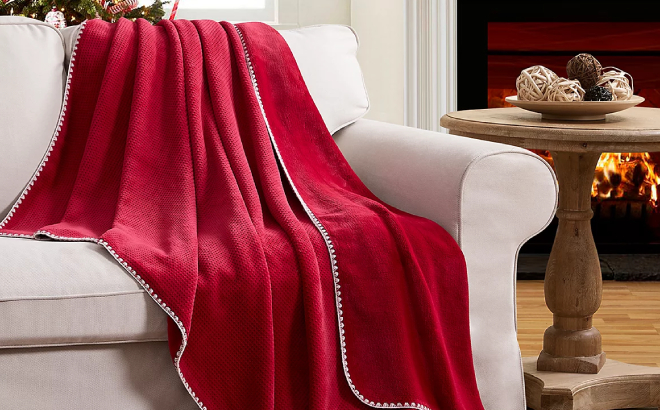 Evergreen Ivy Embossed Waffled Throw