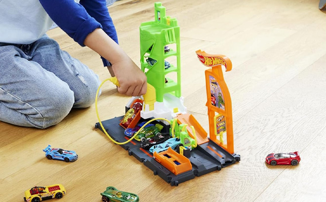 Hot Wheels City Track Set