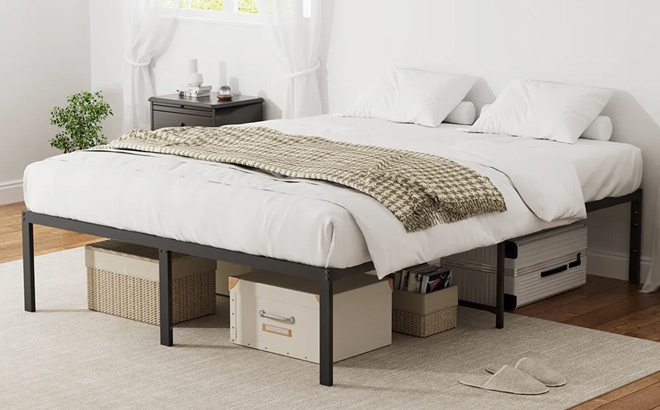 Lusimo Full Size Bed Frame in Black Color