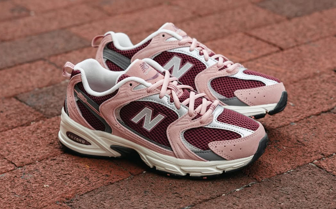 New Balance 530 Womens Shoes in Pink Moon Burgundy