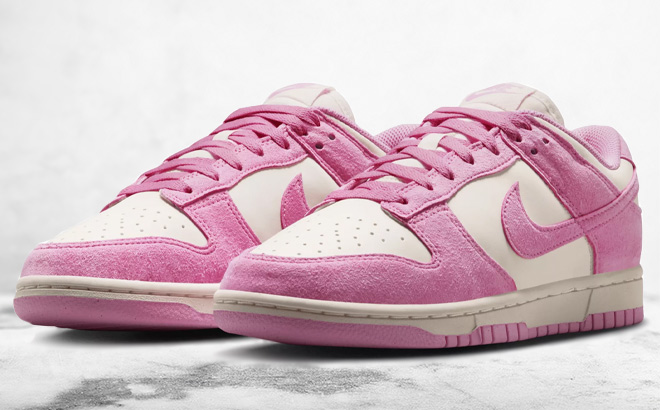 Nike Womens Dunk Low Shoes