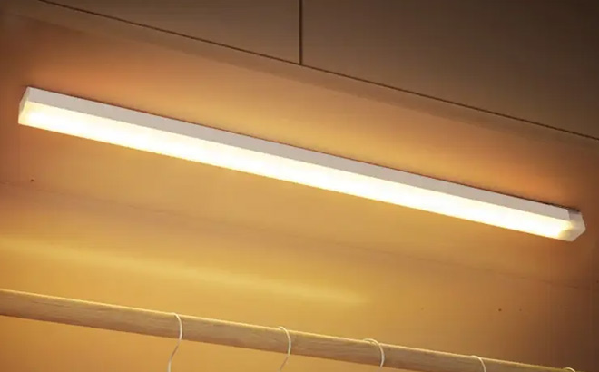 Rechargeable LED Motion Sensor Cabinet Lights 3 Pack Rechargeable LED Motion Sensor Cabinet Lights 3 Pack